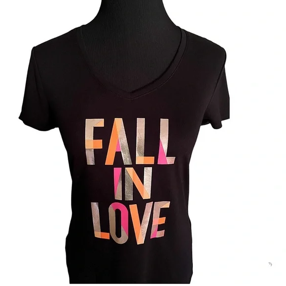 Fall In Love Tee Size XS - Picture 3 of 9